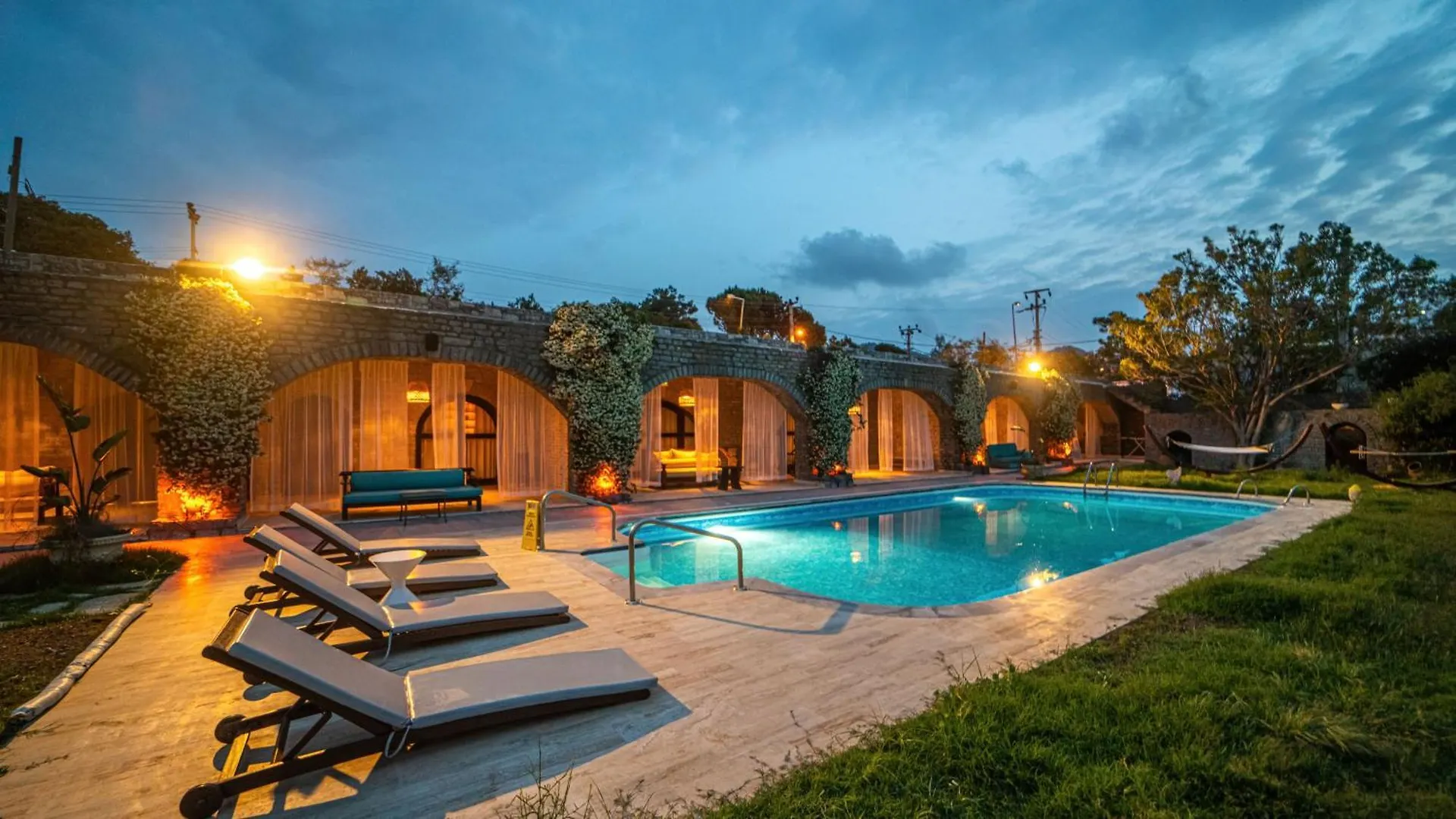 Bona Me Yalikavak Hotel Bodrum